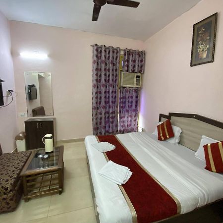 كاترا Hotel Rama Palace المظهر الخارجي الصورة